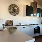 Istrian 2 アパート