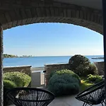 Istrian 2 شقة